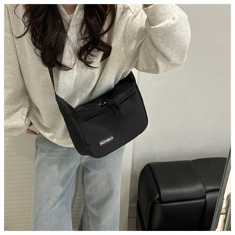 Women Canvas Crossbody Bag White Black 2025 — feature 16
