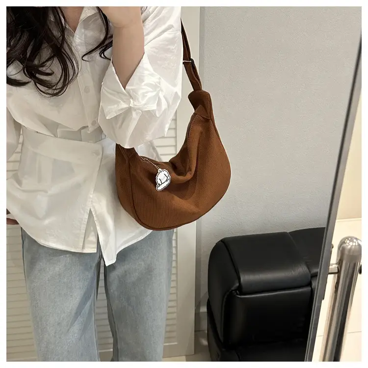 Women's Large Canvas Shoulder Bag Beige 2025 Spring Summer — feature 19