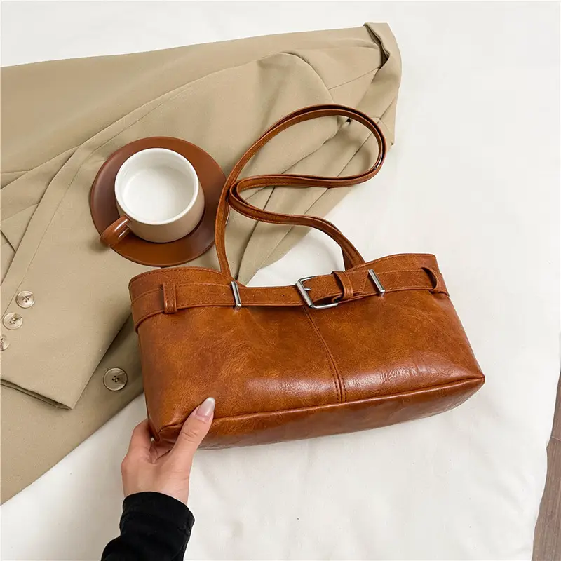2025 Retro Brown Leather Shoulder Bag for Women - Image 3
