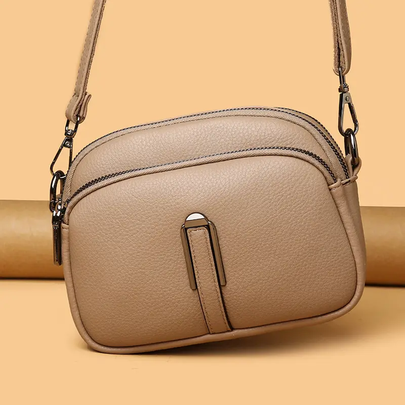 Black Textured Crossbody Bag for Women 2025 - Image 7