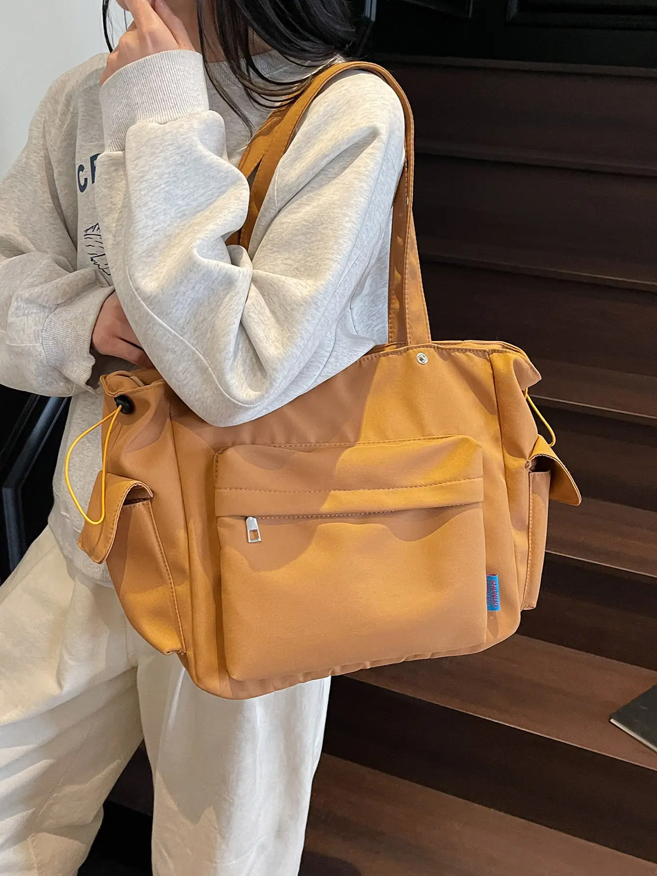 White Canvas Multi-Pocket Shoulder Bag Large Capacity — feature 40