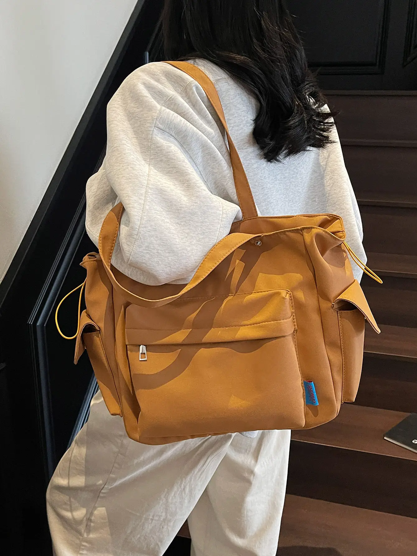 White Canvas Multi-Pocket Shoulder Bag Large Capacity — feature 49