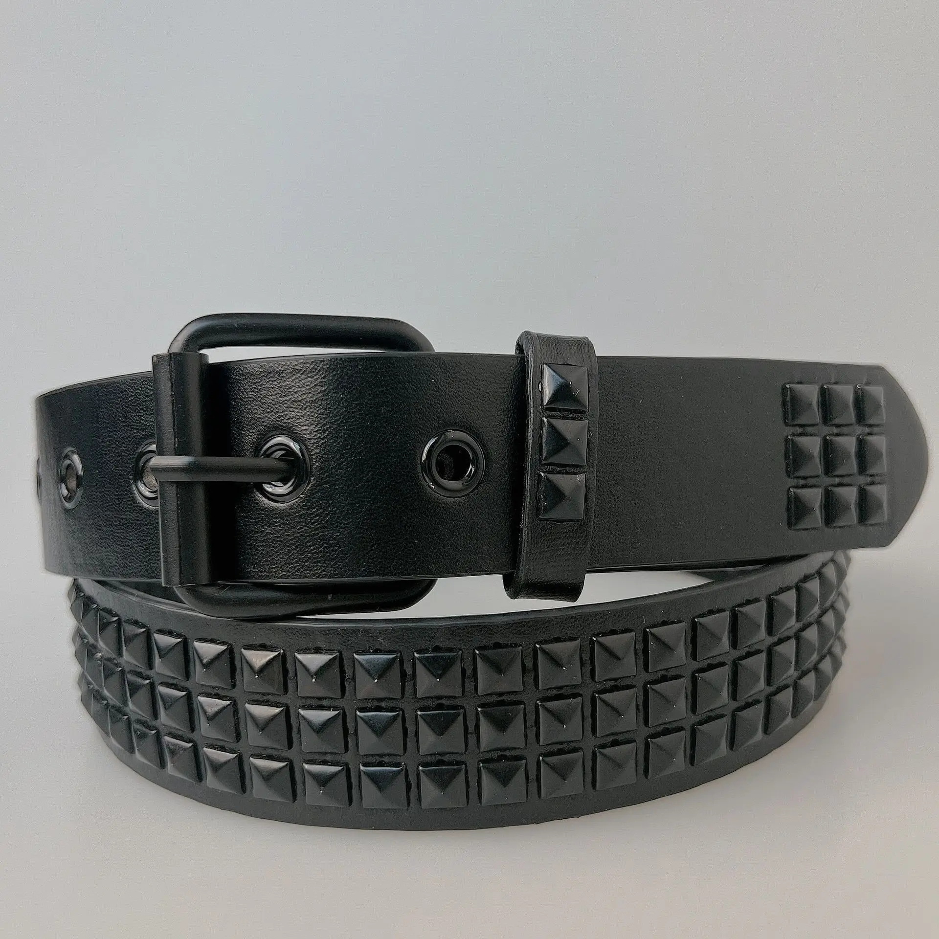 Purple Beaded Rivet Belt for Women — feature 8