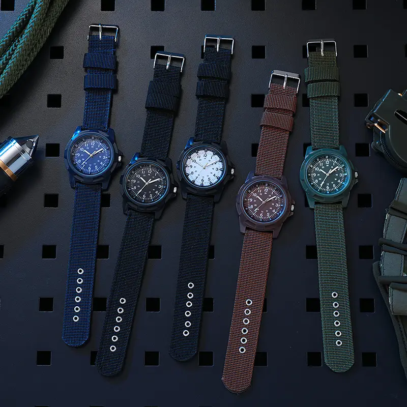 Men's Military Style Quartz Watch with Compass & Strap — feature 2