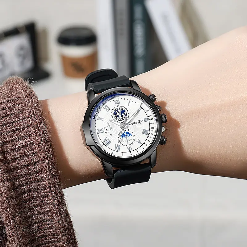 Men's Luminous Quartz Watch with Compass & Calendar — feature 3