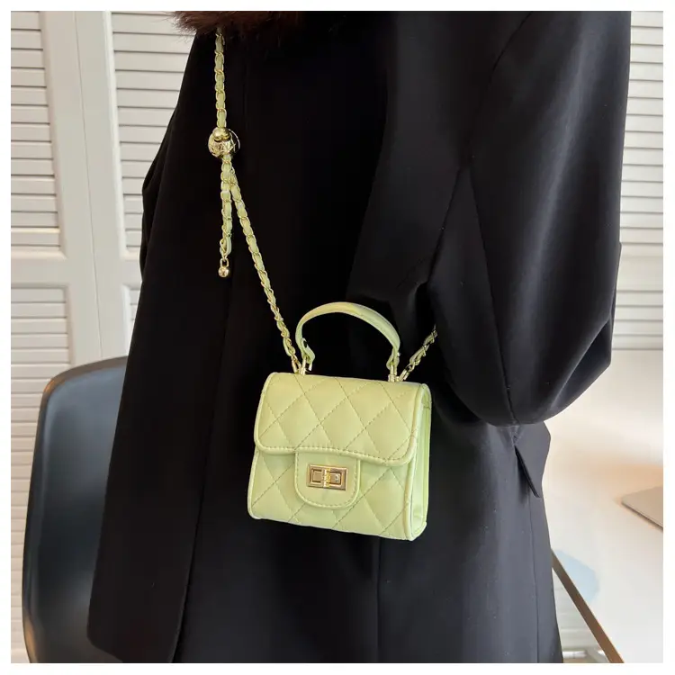 Black Quilted Chain Shoulder Bag for Women — feature 15