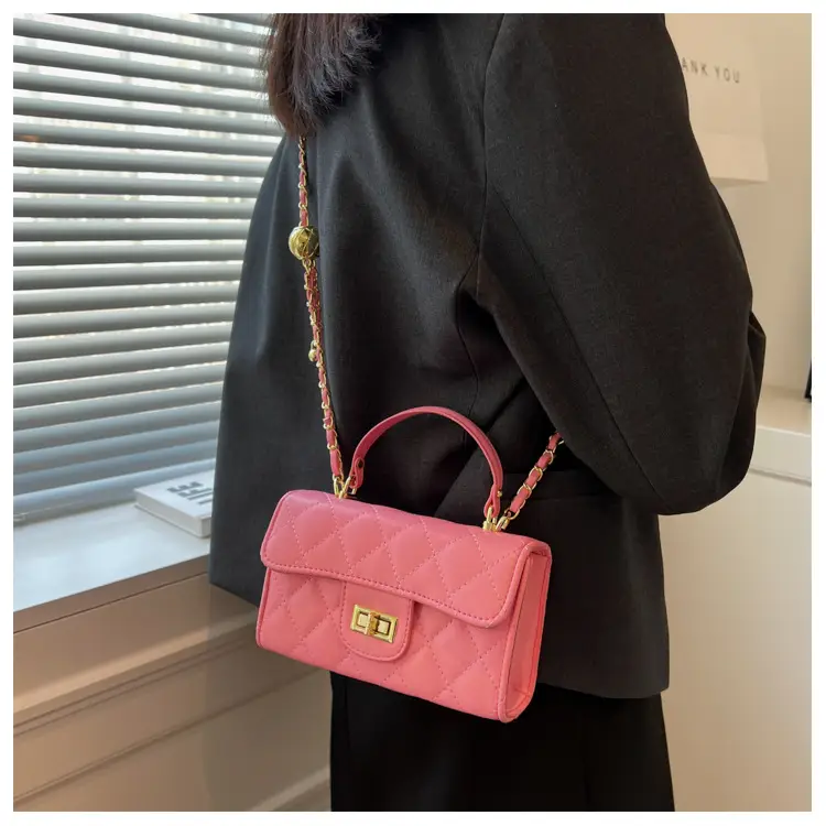 Black Quilted Chain Shoulder Bag for Women — feature 19
