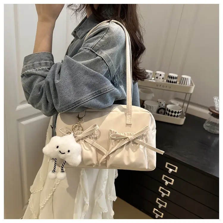 2025 Summer Women's Cute Decor Shoulder Bags — feature 11