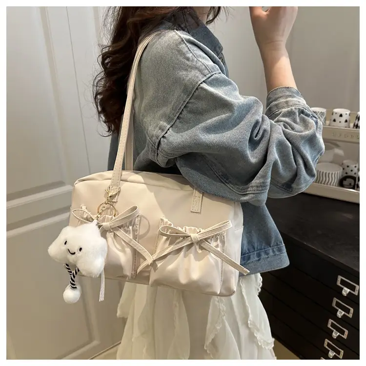 2025 Summer Women's Cute Decor Shoulder Bags — feature 9