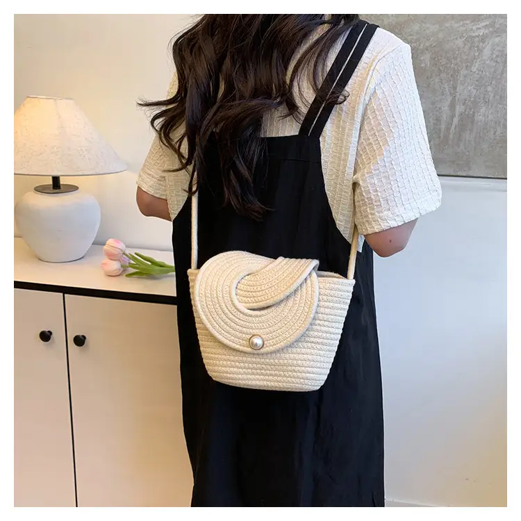 Artistic Crossbody Bag for Women, Large Capacity, Woven Design — feature 10