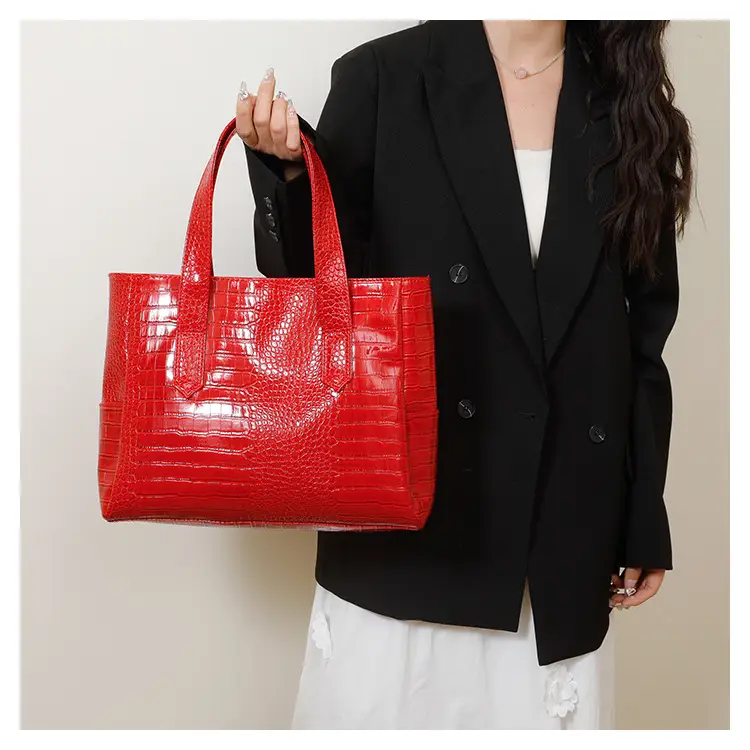 Red Croc PU Leather Crossbody Bag for Women — feature 11