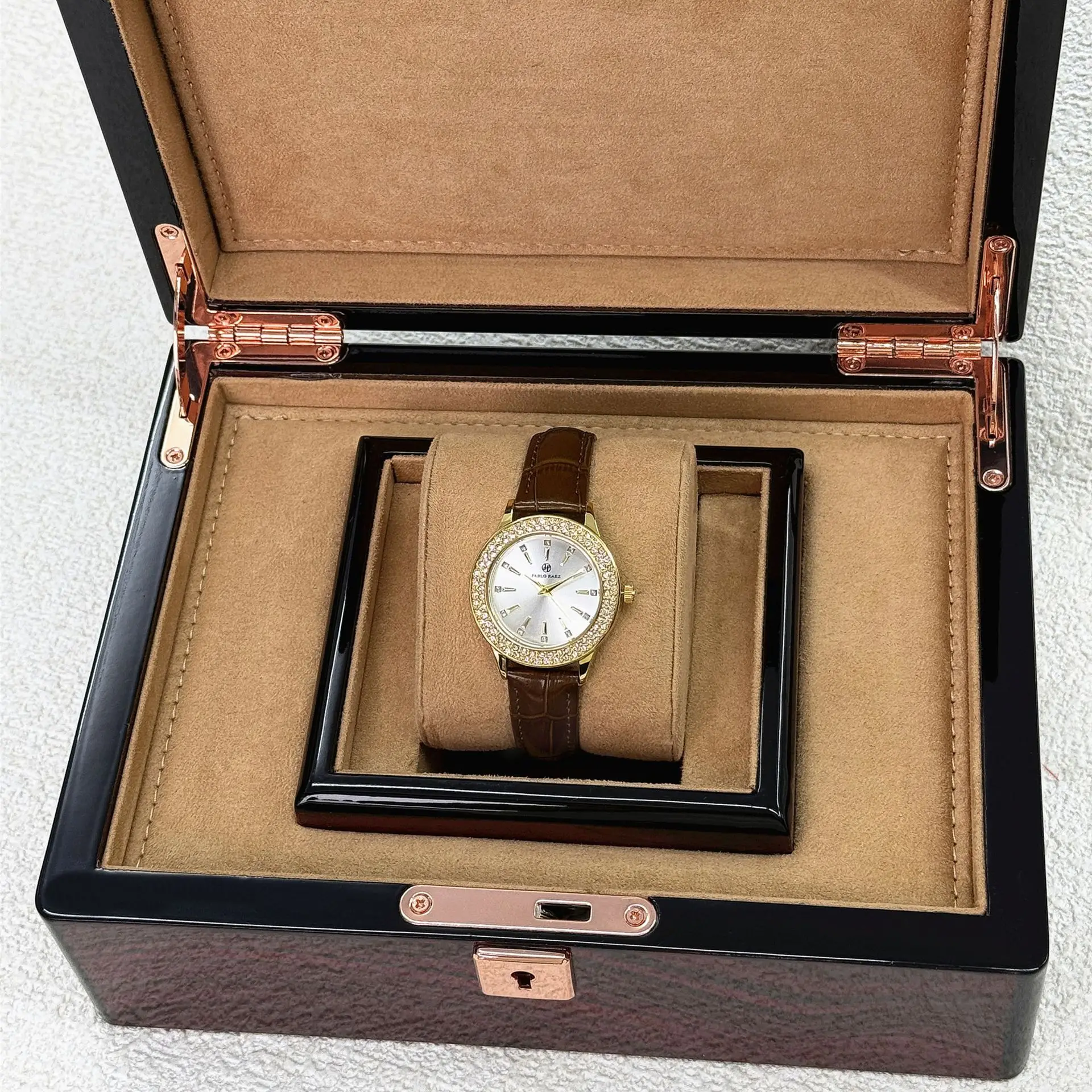 Gold Diamond Women's Quartz Watch with Brown Leather Strap - Image 3