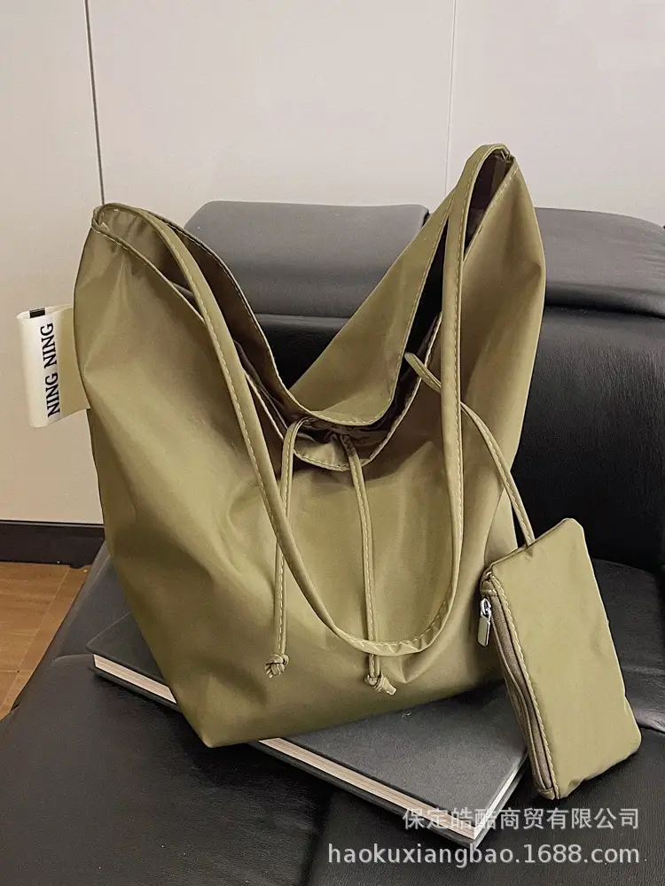 Women Red Nylon Shoulder Bag Large Capacity 2025 - Image 3