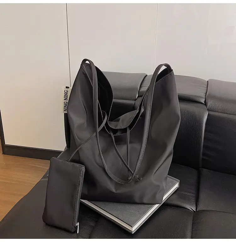Women Red Nylon Shoulder Bag Large Capacity 2025 — feature 20