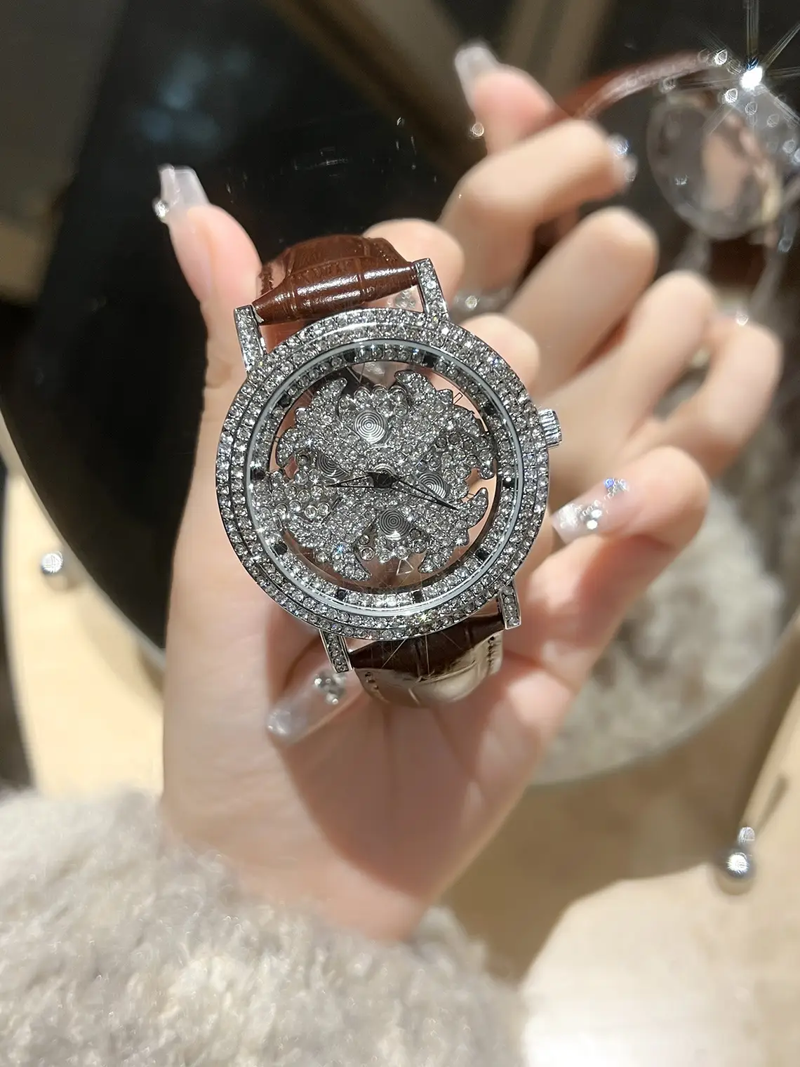 Women Cross-Border Rhinestone Watch Silver Crystal Band — feature 8