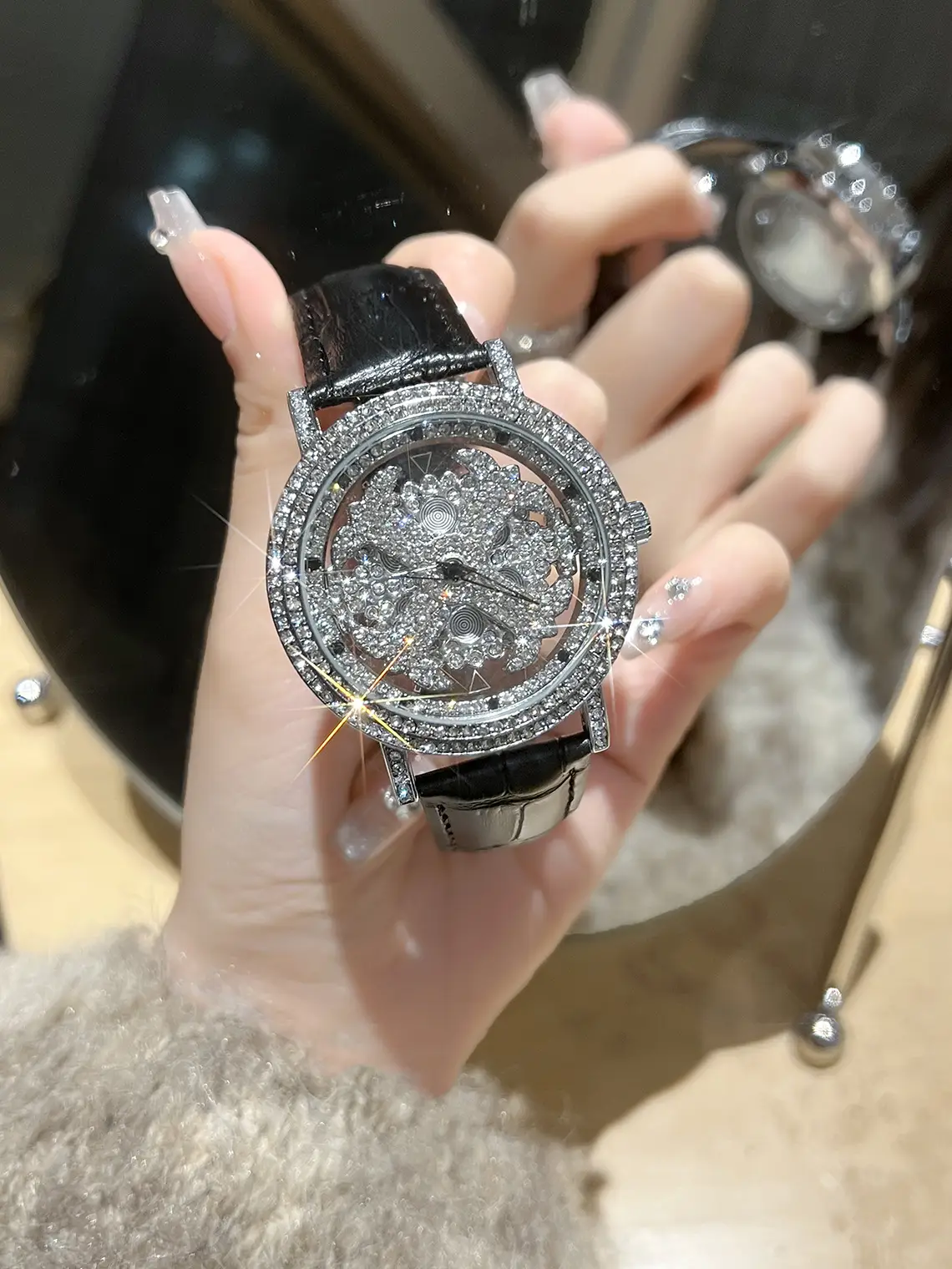 Women Cross-Border Rhinestone Watch Silver Crystal Band — feature 9