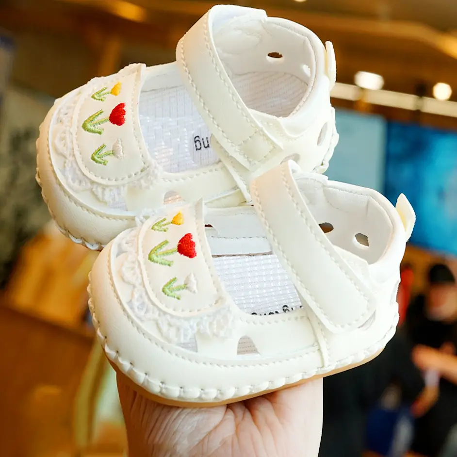 Baby Sandals White Embroidered 0-1 Years - Image 4