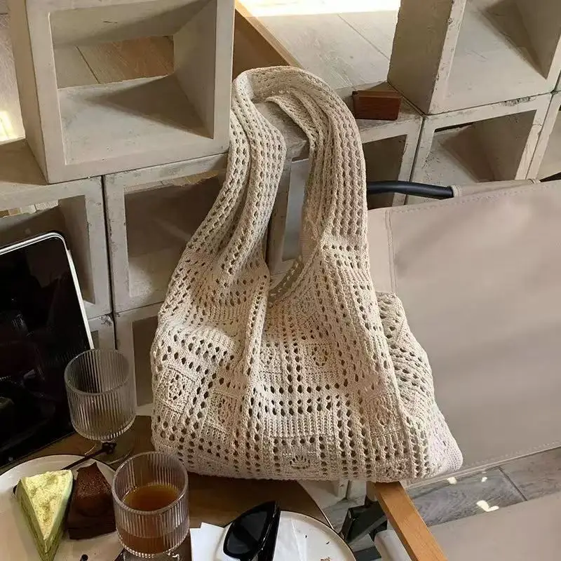 Red Knitted Hollow Shoulder Bag for Women — feature 9