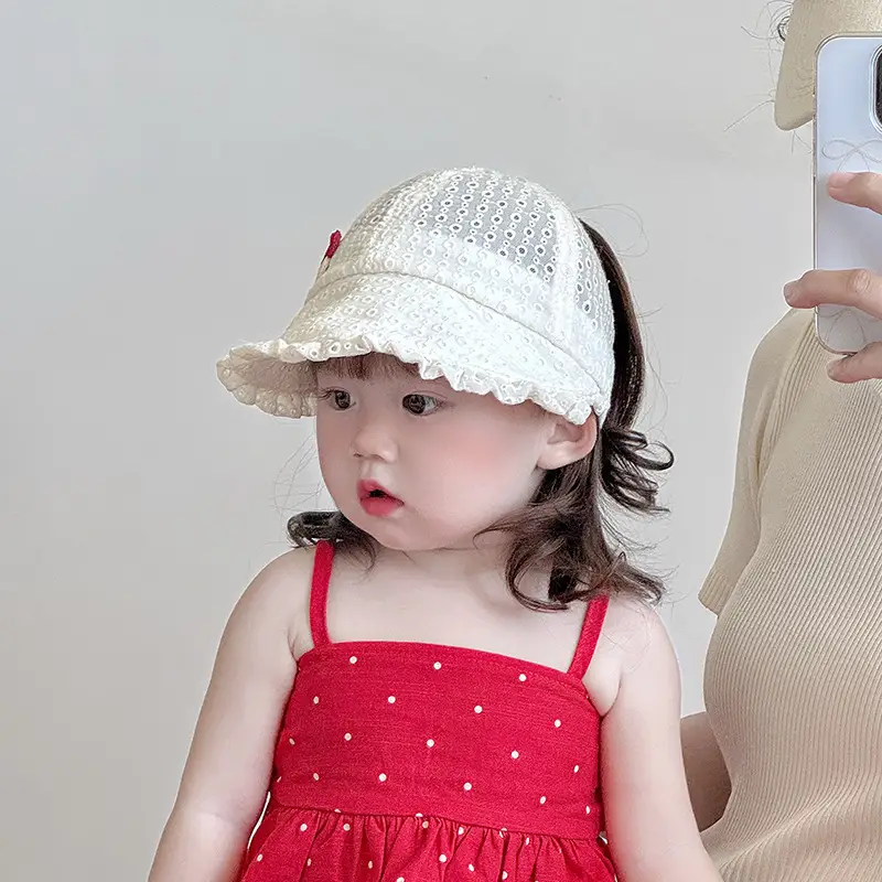 Children's White Beaded Sun Hat with Big Brim - Image 7