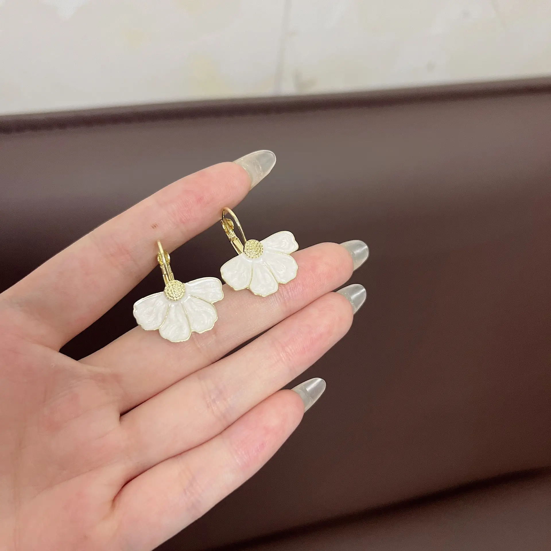 Women's Flower Earrings Light Luxury 2025 New β feature 10