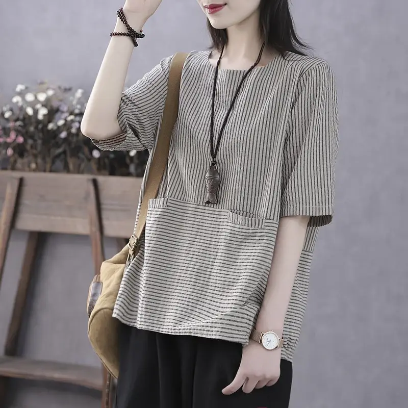Vintage Mid-Sleeve Base Shirt for Women, Summer Thin Top, Stylish Pullover Loose Striped Half-Sleeve T-Shirt