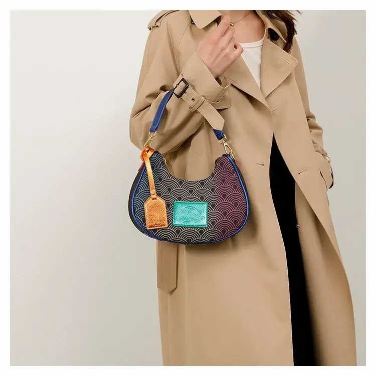 2025 Gradient Niche Shoulder Bag for Women — feature 2