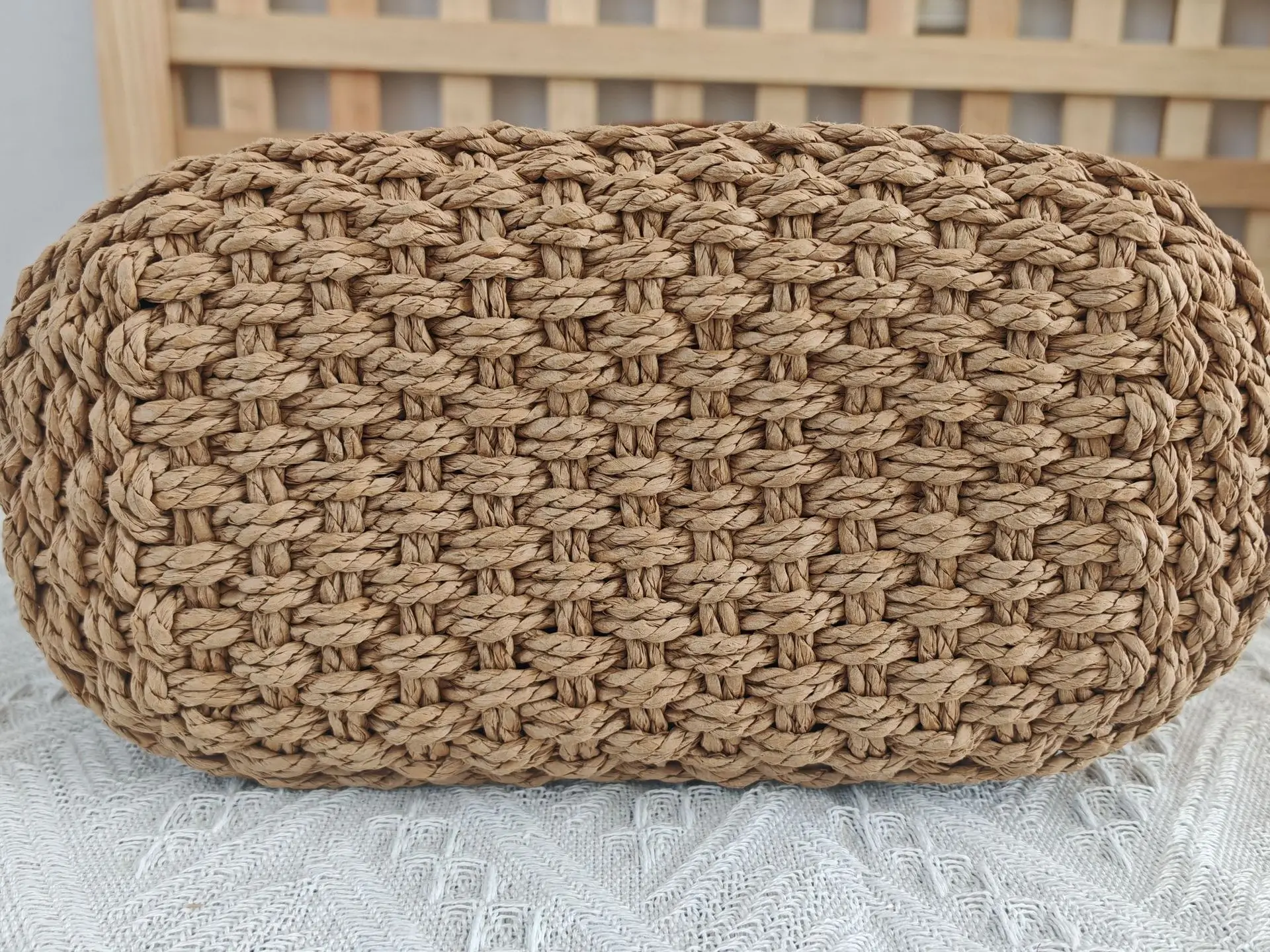 Korean Style Straw Tote Bag with Leather Handles — feature 12