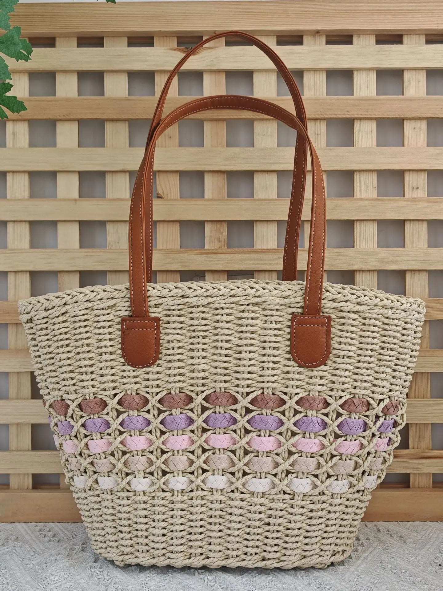 Korean Style Straw Tote Bag with Leather Handles — feature 5