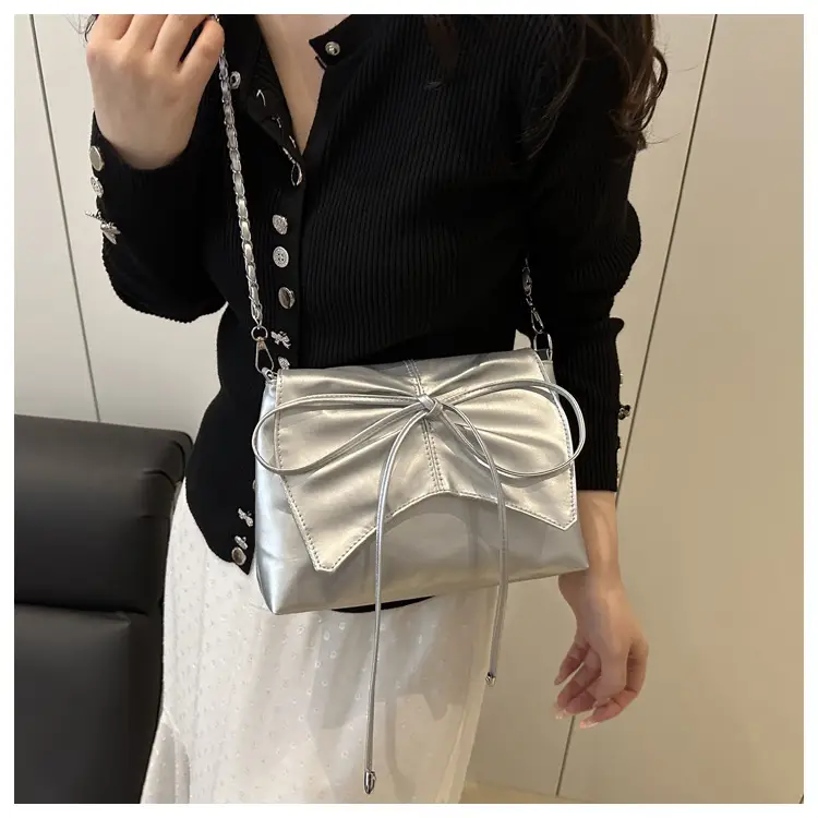 Light Luxury Women's Bow Bag with Chain Strap — feature 15