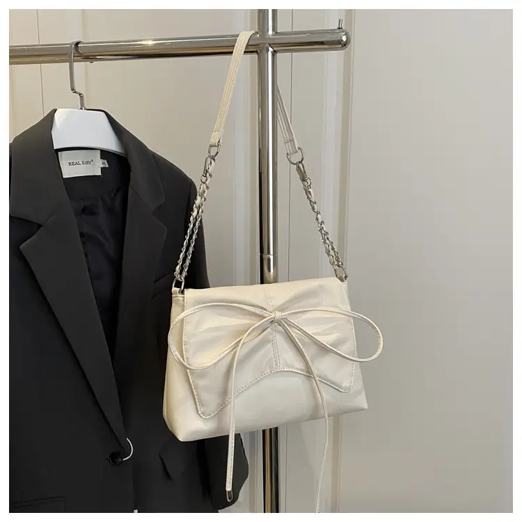 Light Luxury Women's Bow Bag with Chain Strap — feature 23