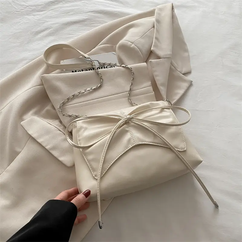 Light Luxury Women's Bow Bag with Chain Strap - Image 2