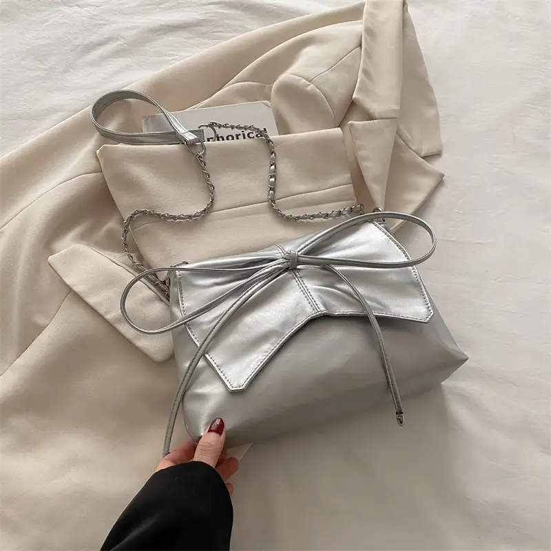 Light Luxury Women's Bow Bag with Chain Strap - Image 4
