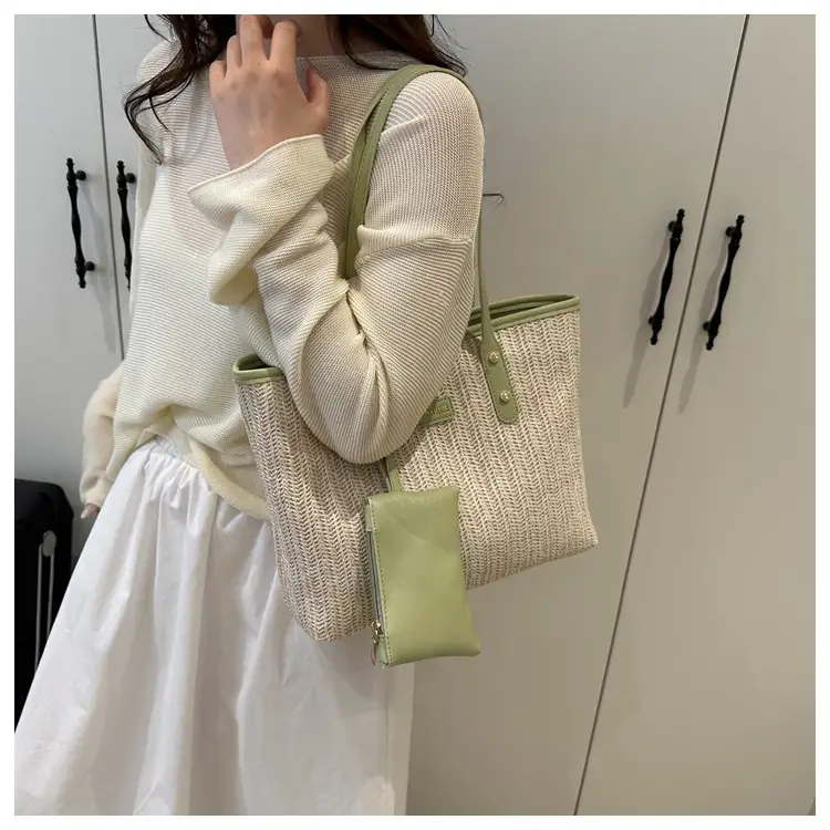 Women's Woven Straw Shoulder Bag Large Capacity 2025 — feature 12