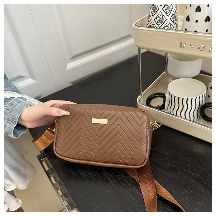 Women's White Quilted Square Camera Bag with Leather Strap — feature 20