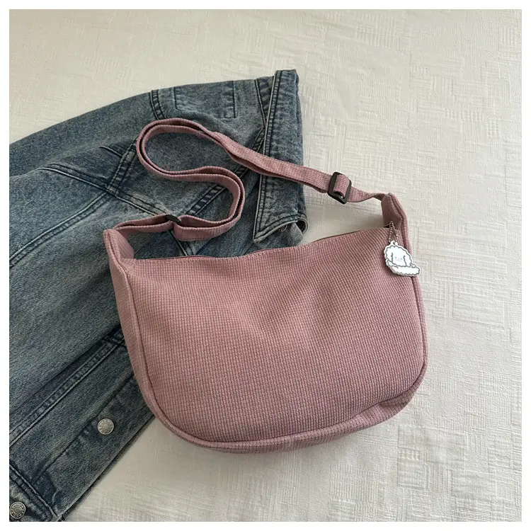 Trendy Crossbody Bags for Women with Adjustable Straps — feature 13