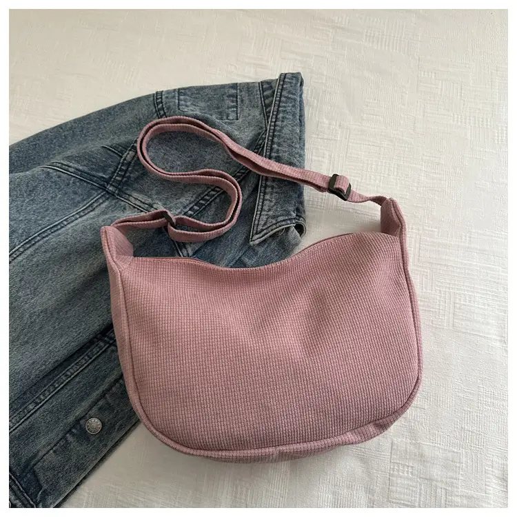 Trendy Crossbody Bags for Women with Adjustable Straps — feature 15