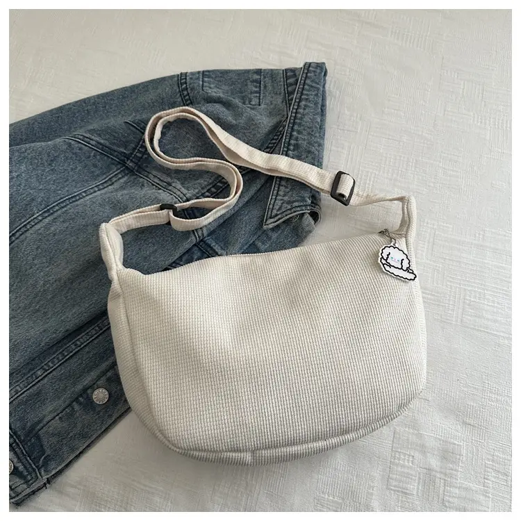 Trendy Crossbody Bags for Women with Adjustable Straps — feature 24