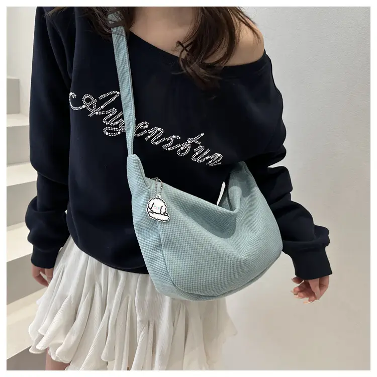 Trendy Crossbody Bags for Women with Adjustable Straps — feature 30