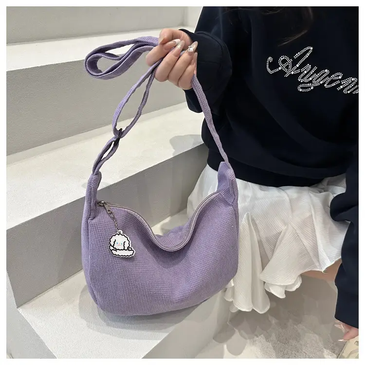 Trendy Crossbody Bags for Women with Adjustable Straps — feature 32