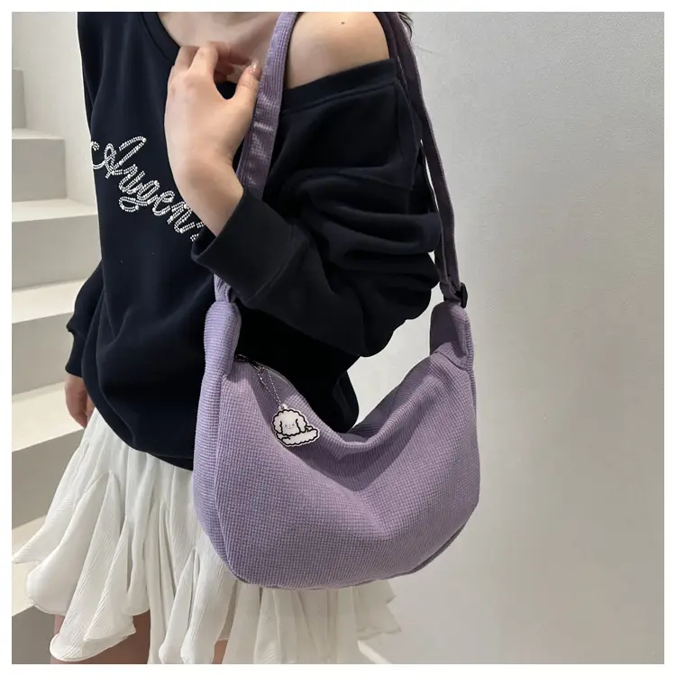 Trendy Crossbody Bags for Women with Adjustable Straps — feature 36