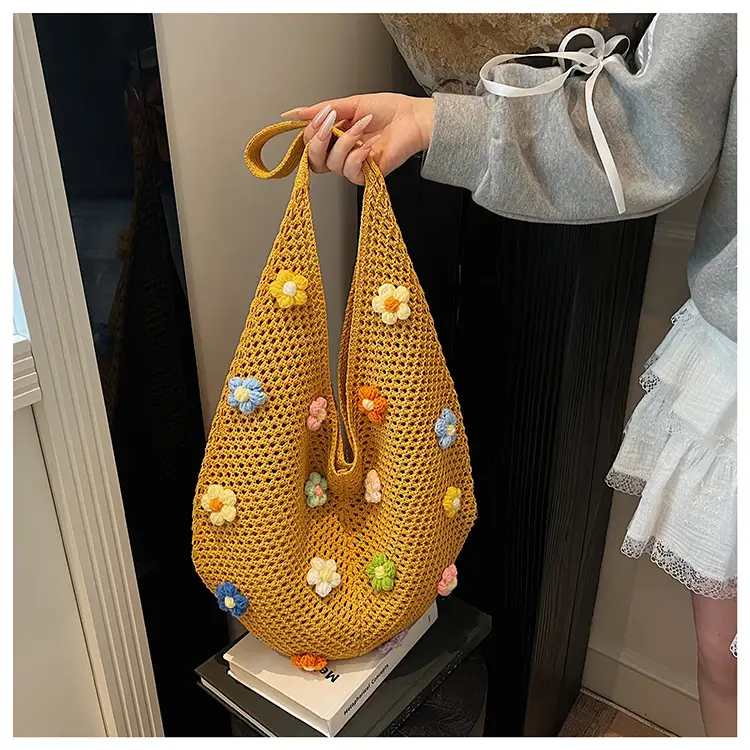 Women's Flower Hollow-out Woven Bag Large Capacity — feature 9