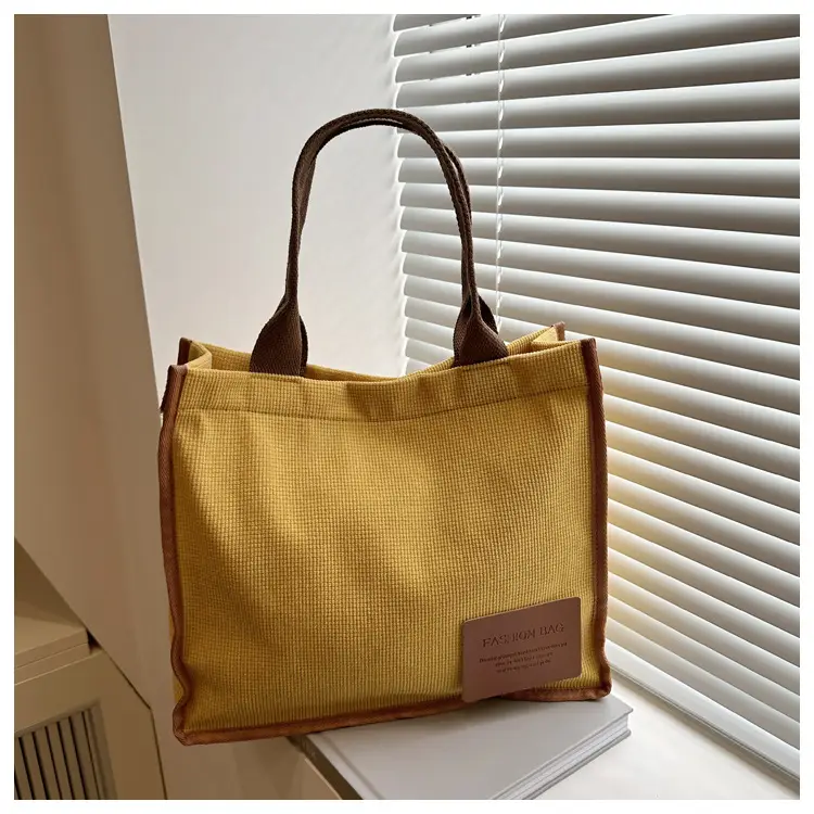 Women's Japanese Style Large Tote Bag 2025 — feature 23