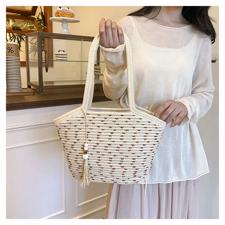 Large Capacity Woven Beach Bag for Women — feature 9