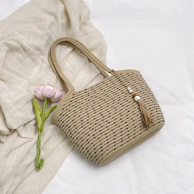 Large Capacity Woven Beach Bag for Women - Image 2