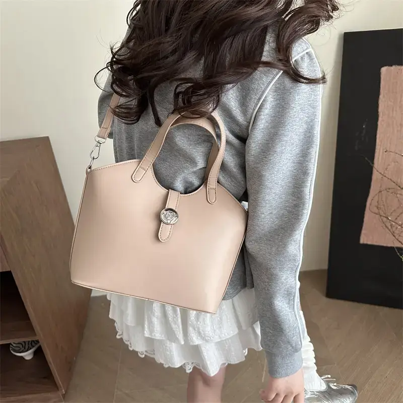 Women's Textured Shoulder Bag White Beige New Arrival — feature 23