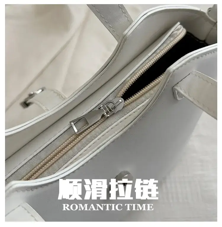 Women's Textured Shoulder Bag White Beige New Arrival — feature 4