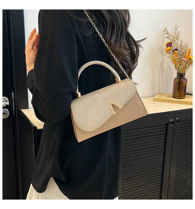 Women's Shiny Square Shoulder Bag with Chain Strap — feature 13