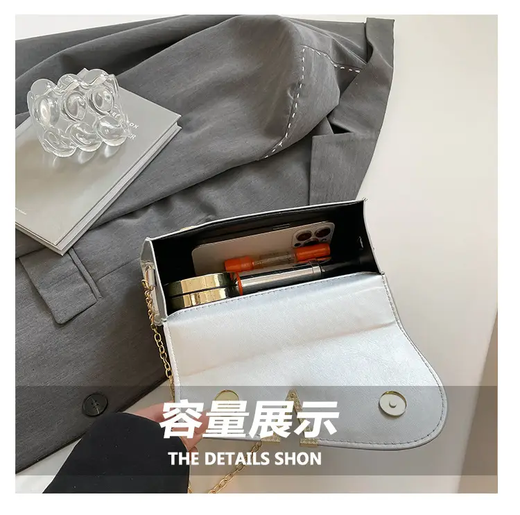 Women's Shiny Square Shoulder Bag with Chain Strap — feature 8
