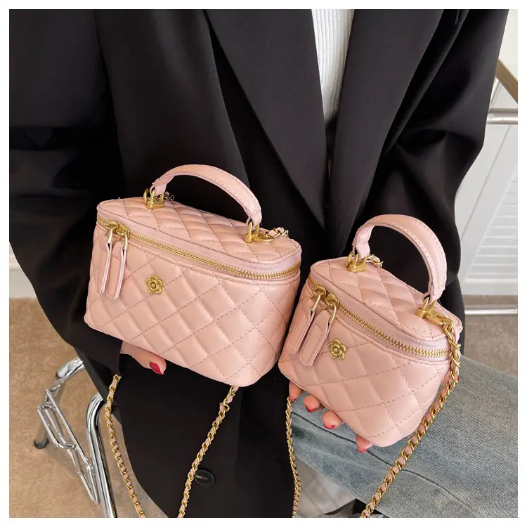 White Quilted Chain Crossbody Bag for Women — feature 12