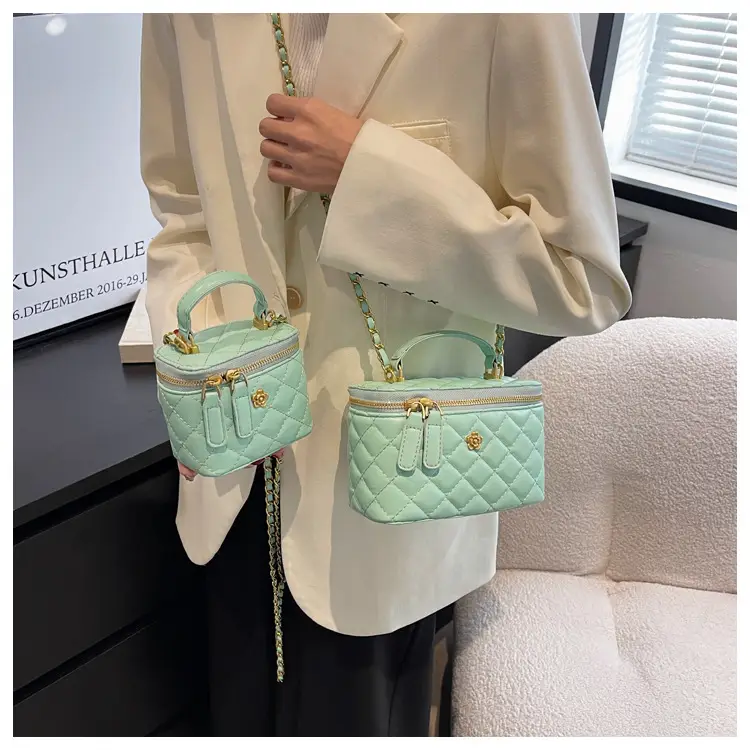 White Quilted Chain Crossbody Bag for Women — feature 25